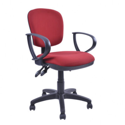 BM 521 Silla operativa baja con brazos fijos